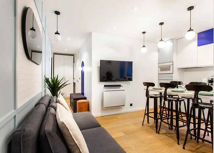 Magnificent - 3br-6p - Nation Apartman Párizs